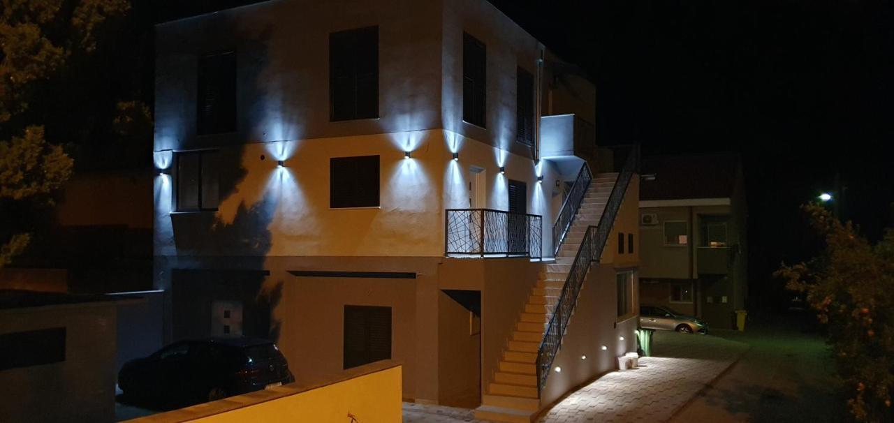 Apartments Ena Kaštela Exterior foto